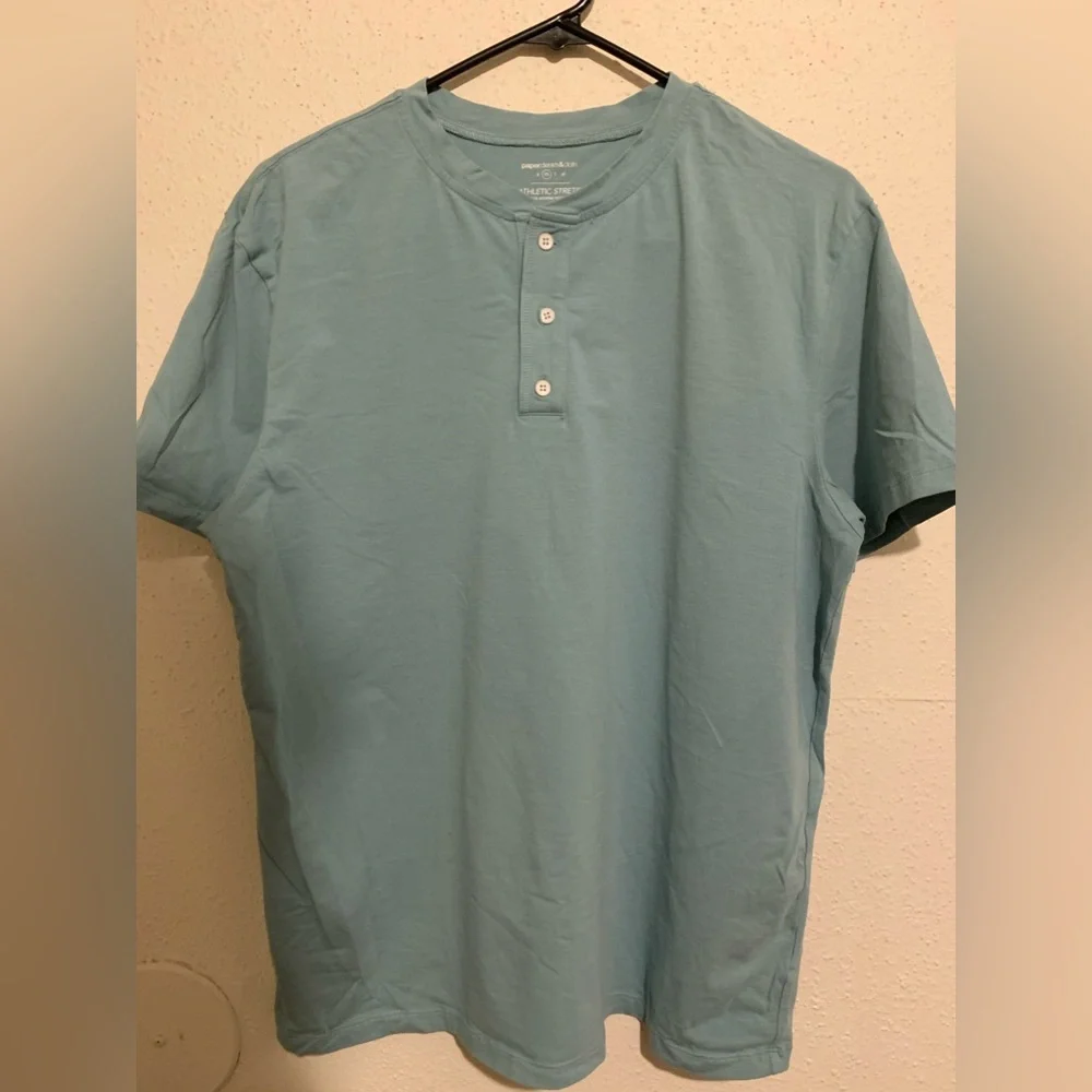 Green Tee - Picture 1 of 3